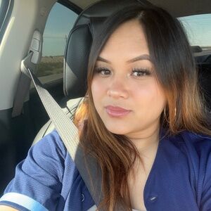 Meet your Posher, Gurina